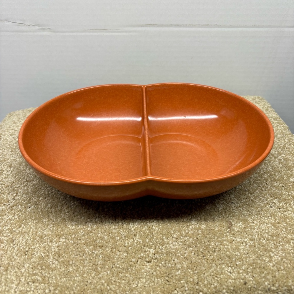 MCM Color-Flyte Burnt Orange Double Bubble Divided Serving Bowl 10.5” Branchell